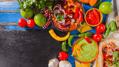 Esta imagen es una explosión de color y sabor que representa de manera vibrante la gastronomía.